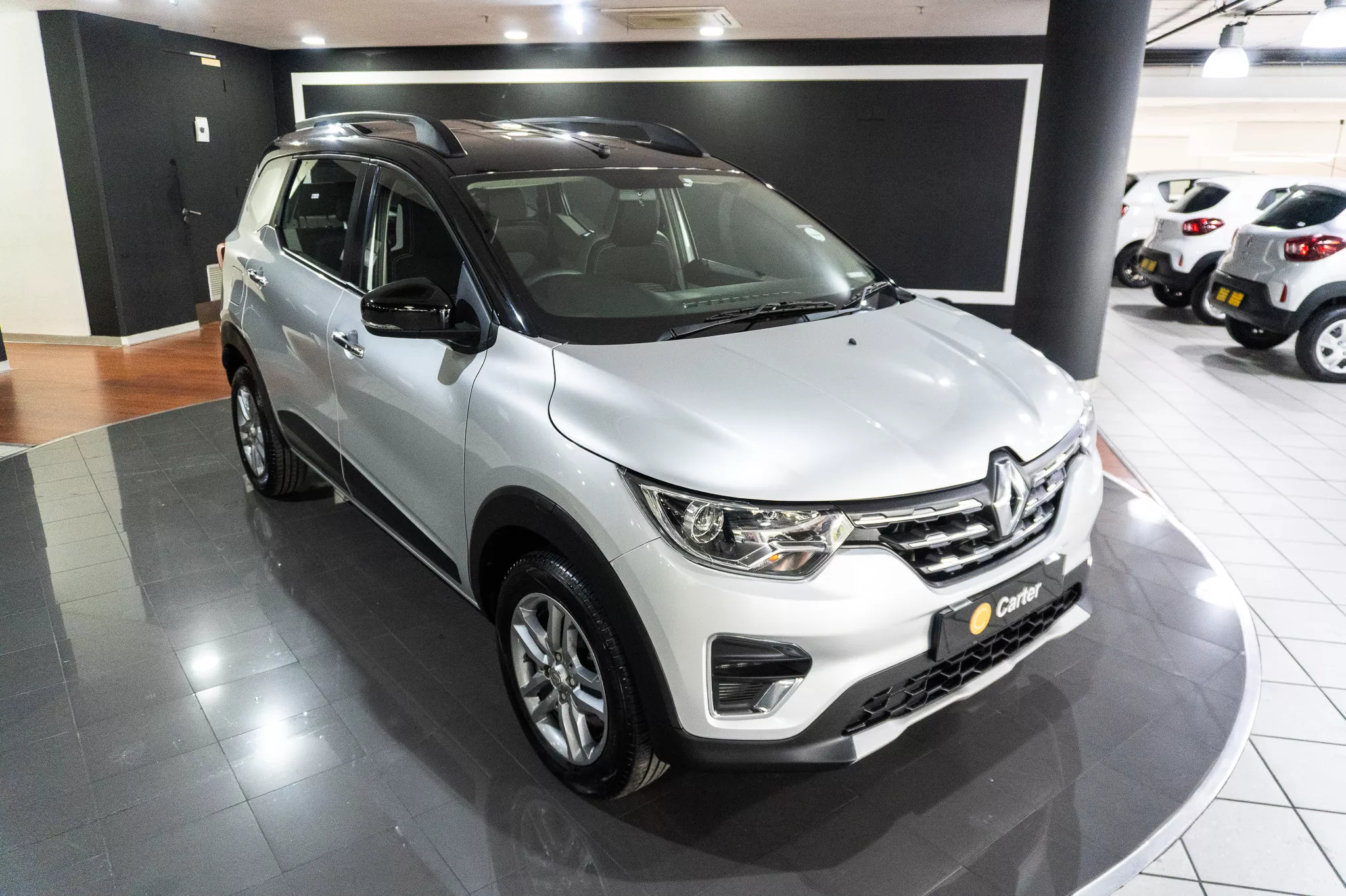 Renault Triber 1.0 Intens (manual | petrol) 2024